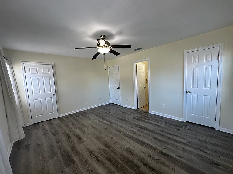 5632 Campus Dr — Photo 14