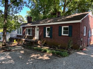 210 Grace Ave, Easley, SC 29640