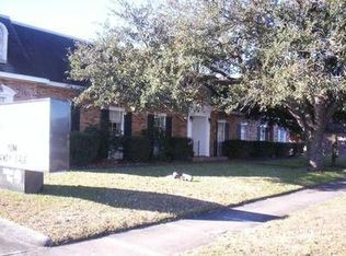 2126 Oak Park Blvd, Lake Charles, LA 70601