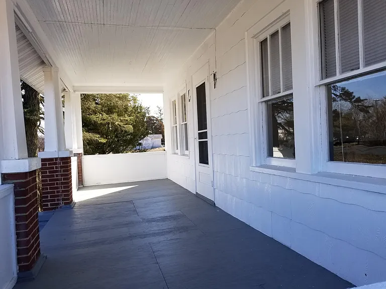 2013 W Landis Ave — Photo 3