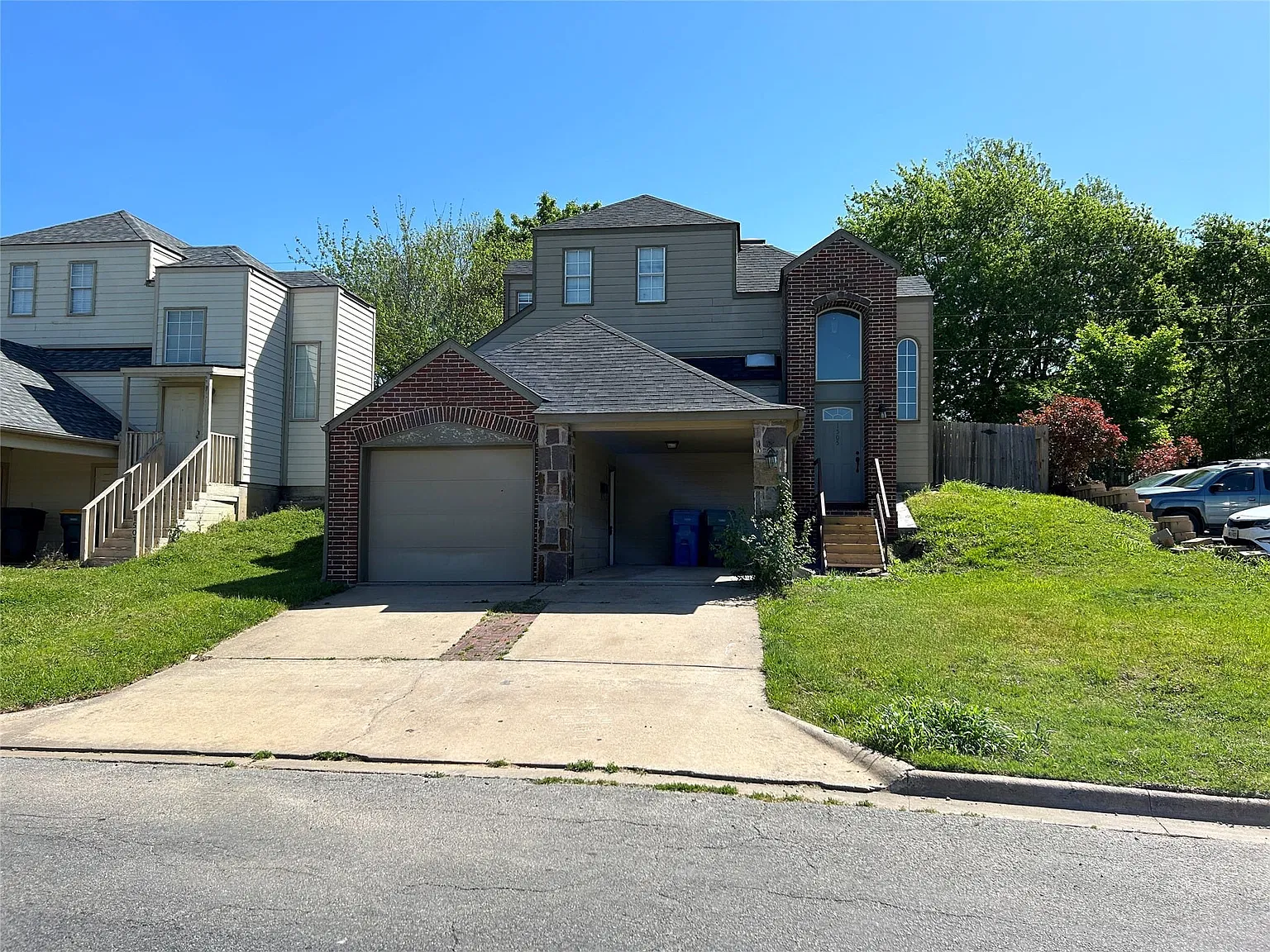 3 bed, 2.0 bath, 1645 sqft, $1,650 — Photo 1