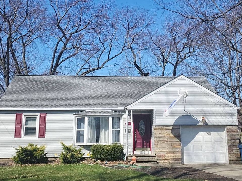 1st image of 596 Iroquois Trl