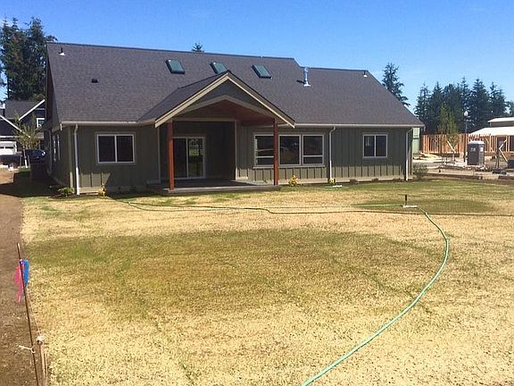 3rd image of 2050 Woodsman Dr