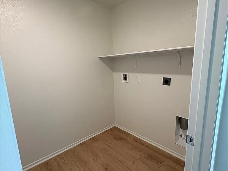 13608 Flying Cloud Way — Photo 21