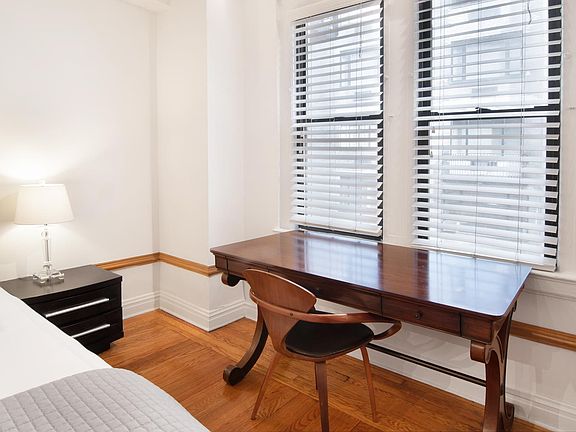 3rd image of 145 W 58th St #7B