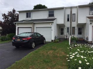 5439 Borgase Ln, Clay, NY 13041