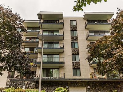 211 Elgin Ave APT 5E, Forest Park, IL, 60130