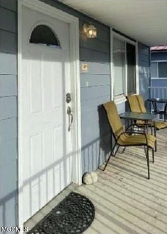 1st image of 1664 Beach Blvd
