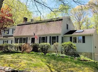 149 Squires Rd, Madison, CT 06443