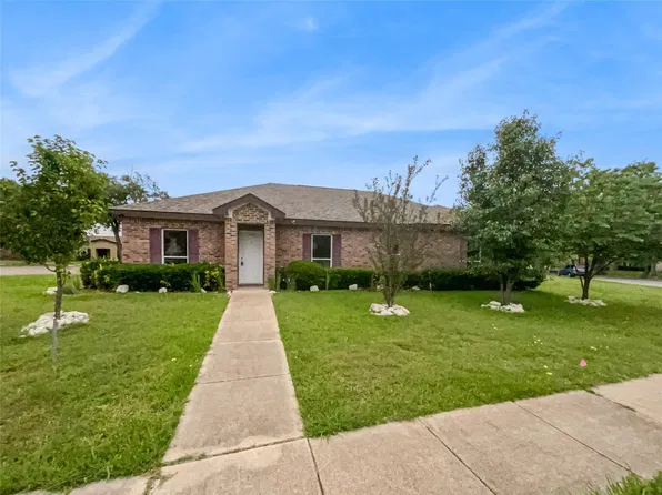 1822 Vine Dr, Garland, TX 75040