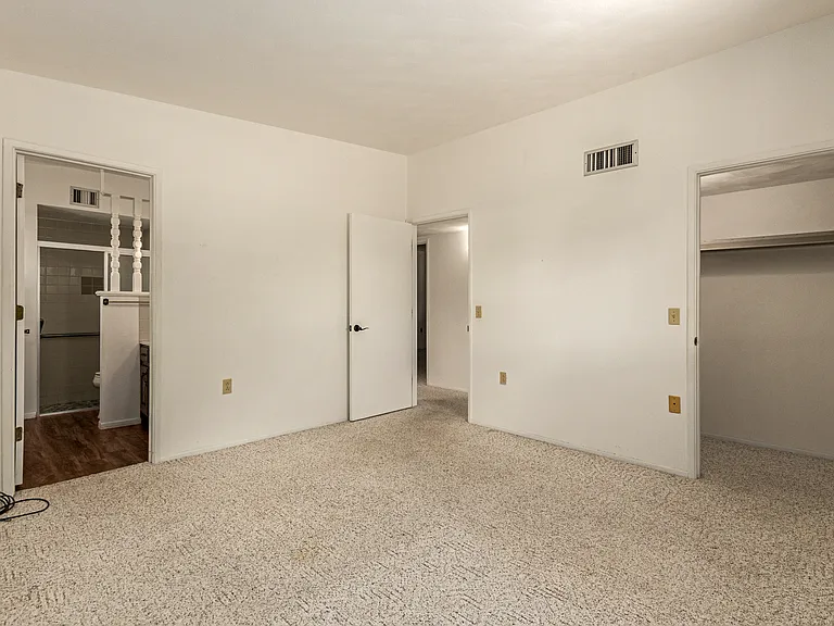 16381 S Observatory Pl — Photo 17