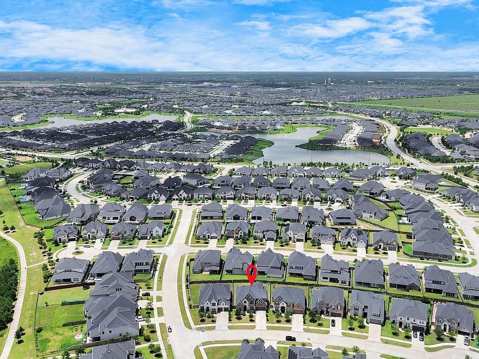 1st image of 28907 Ridge Valley Ct