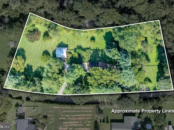 55 Highfield Rd, Airville, PA 17302