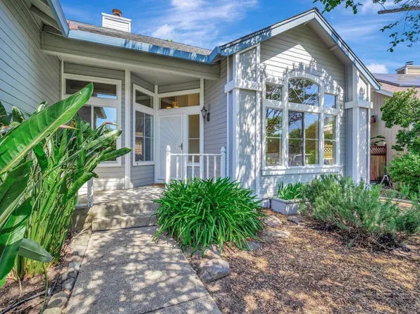 2345 Red Oak Drive, Santa Rosa, CA 95403