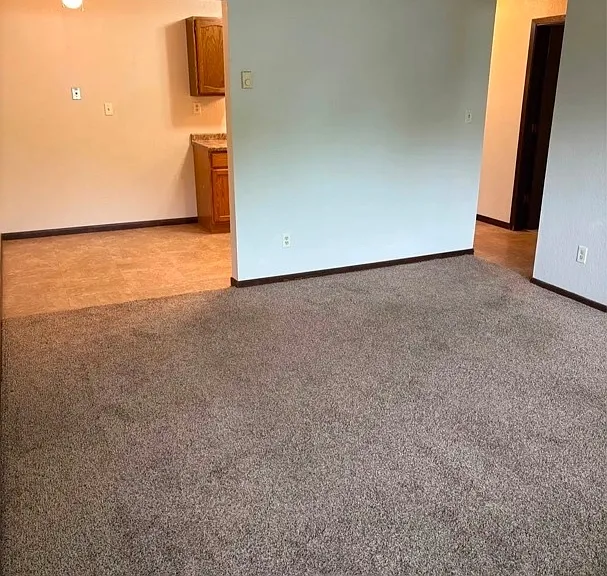 777 Laurel St — Photo 10