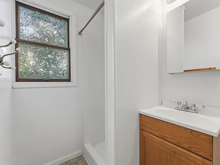 602 Huntmere Dr — Photo 16