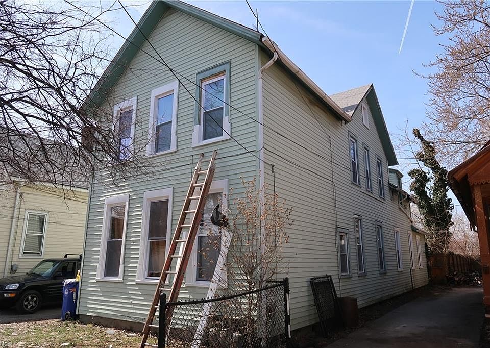 1st image of 3356 W 32nd St