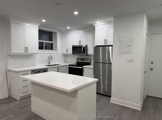 2841 Keele St #1, Toronto, ON M3M 2G7