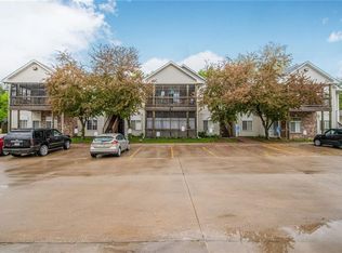 2517 Patricia Dr #2517, Urbandale, IA 50322