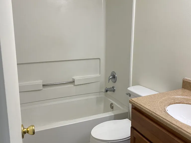 220 Elm St #221 — Photo 11