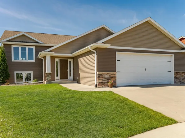 1436 Tunbridge Pl NE, Byron, MN 55920