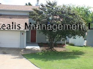 634A Earthside Cir, Claremore, OK 74017