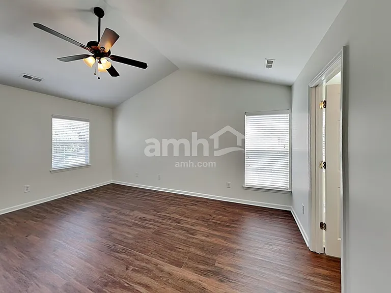 6840 Thistle Down Dr — Photo 12