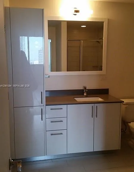 999 SW 1st Ave #2510 — Photo 11