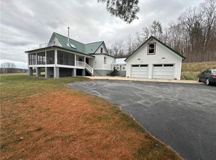 N13859 250th St, Prairie Farm, WI 54762