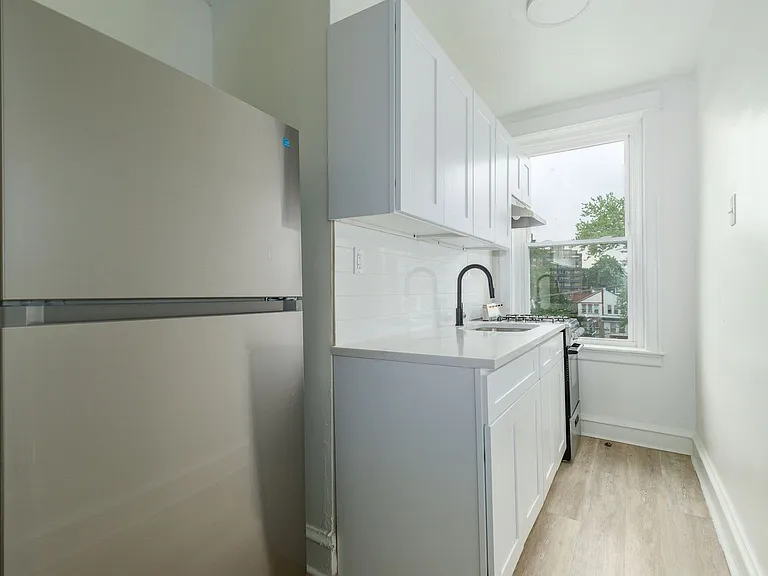 Belmont Place — Photo 61