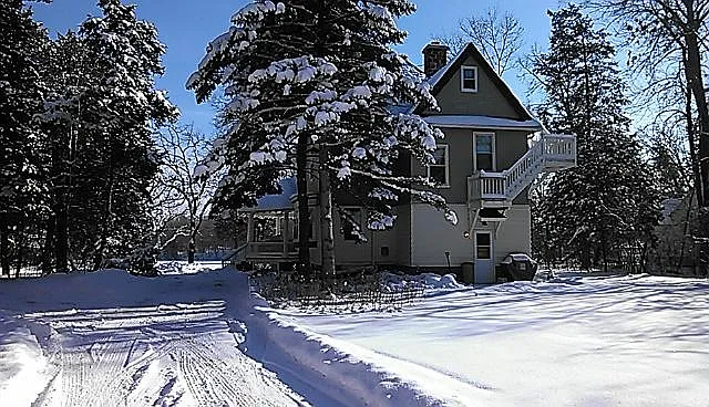 2950 N Interlaken Dr — Photo 6