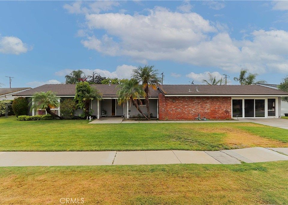 1st image of 708 El Mirador Dr