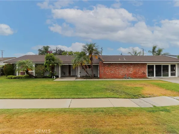708 El Mirador Dr, Fullerton, CA 92835
