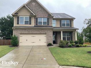 80 Royalty Ln, Hiram, GA 30141