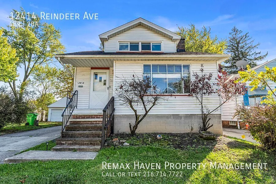12414 Reindeer Ave photo 1