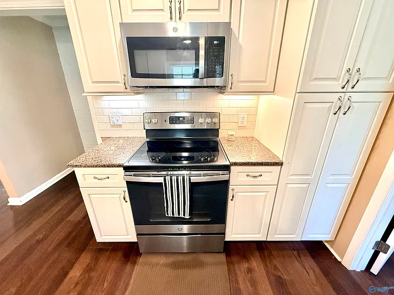 1711 Lydia Dr NW — Photo 28