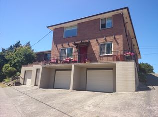 1909 Thorndyke Ave W, Seattle, WA 98199