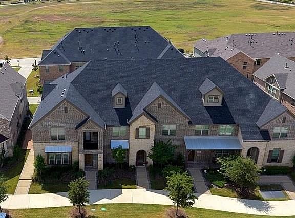 2nd image of 4224 Cascade Sky Dr