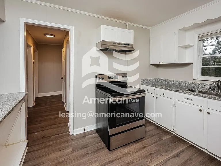 1768477_006_kitchen_14249831.jpg