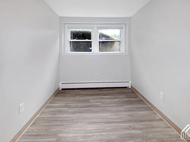 Prospect Street Apartments — Photo 40