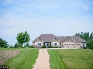 4050 Clearwater Trl, Lonsdale, MN 55046