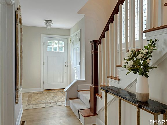 3rd image of 49 Wolfpit Avenue