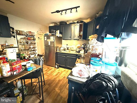 4th image of 441 Nichols St