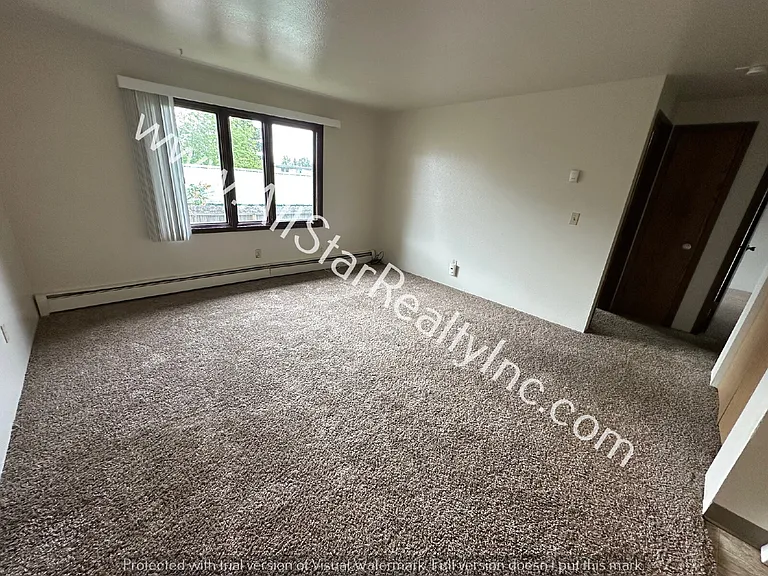 533 N Price St #1 — Photo 3