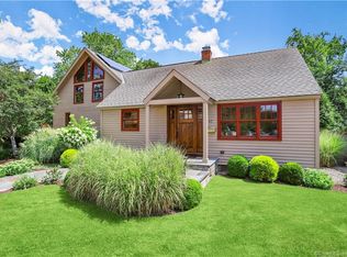 57 Geneva Ter, Fairfield, CT 06824
