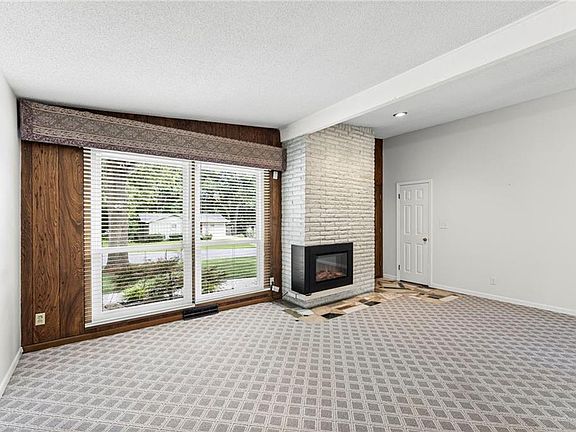5th image of 8404 Shawnee Ln