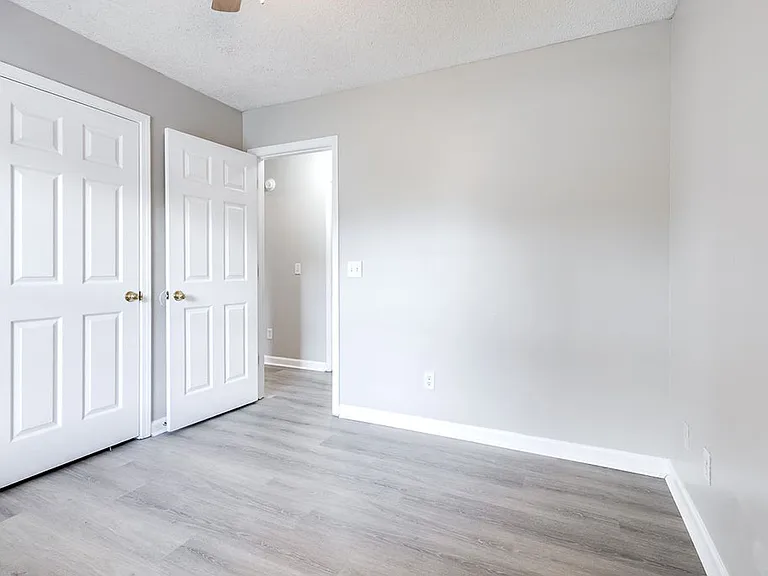 308 Barrister Cir — Photo 18