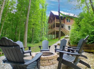 8562 Voris Rd, Logan, OH 43138