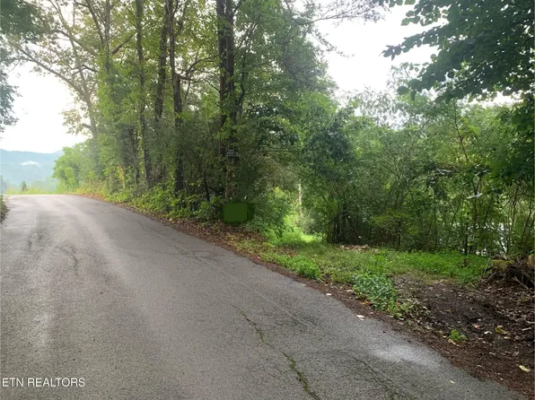 426 Rudd Hollow Rd, Townsend, TN 37882