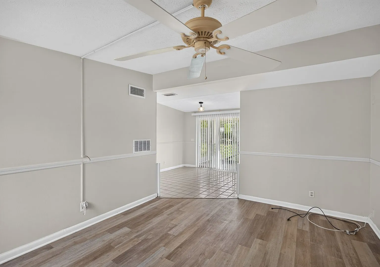 Home for rent — Photo 2